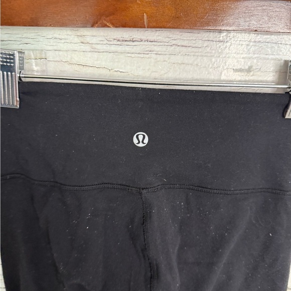 lululemon athletica Black Leggings ruffle size 2 - Picture 6 of 8